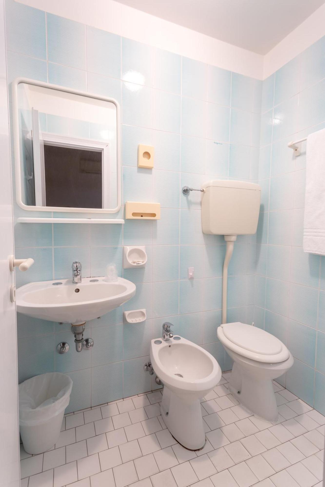רימיני Hotel Katina מראה חיצוני תמונה